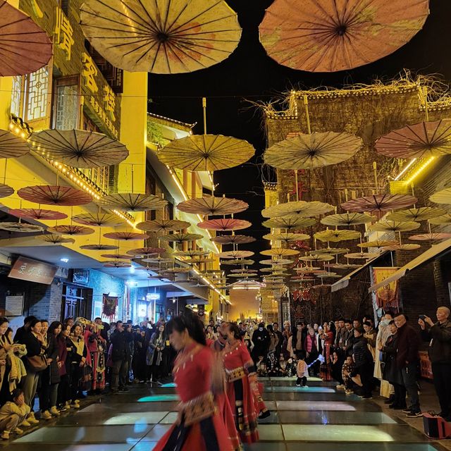 打卡中國愛情小鎮