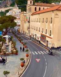 The Allure of Amalfi: Discover the Magic 🇮🇹