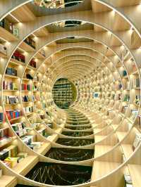 深圳首發新進潮流書店