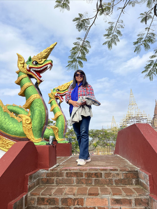 假裝在國外｜春節旅行推薦，中緬邊境神奇村：一寨兩國