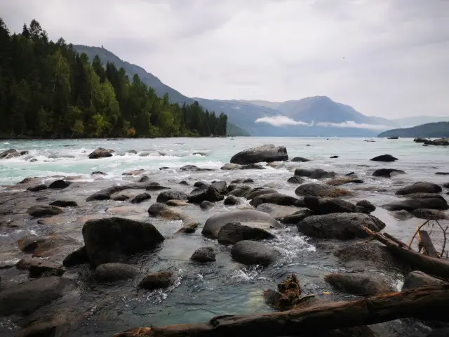 Kanas Lake, beautiful and mysterious