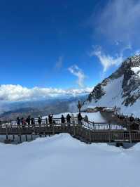 穿越青藏高原，來到神秘的玉龍雪山國家風景名勝區