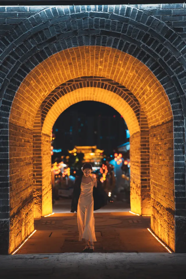 Exploring Jianchang Ancient City: Old City with a New Flavor, More Beautiful at Night