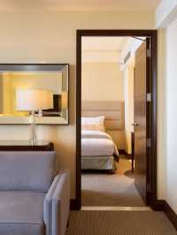 🌟 Manila's Hidden Gem: Crimson Hotel Delights 🌟