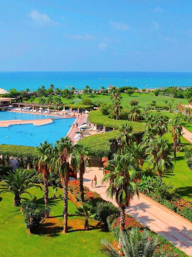 🌟✈️ Belek's Best: Sea Views & Comfort! 🏖️🛏️