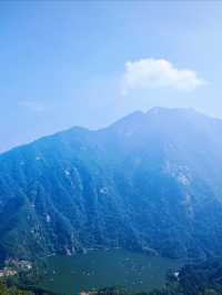 可以帶小朋友一起爬的山。