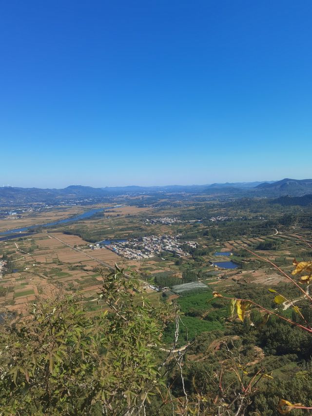 平邑縣曾子山。