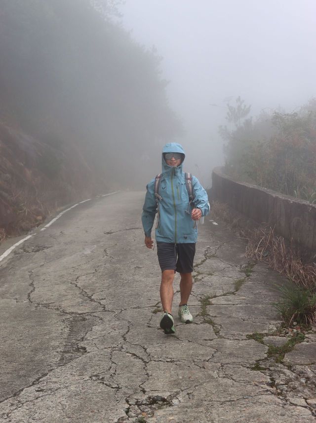 福安白雲山徒步20分鐘看日出雲海。 福安白雲山徒步20分鐘看日出雲海。