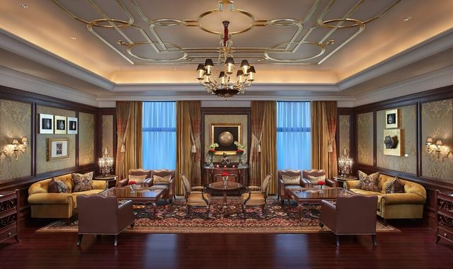 新德里豪華酒店 | The Leela Palace   酒店：新德里里拉皇宮酒店  地址：Af。