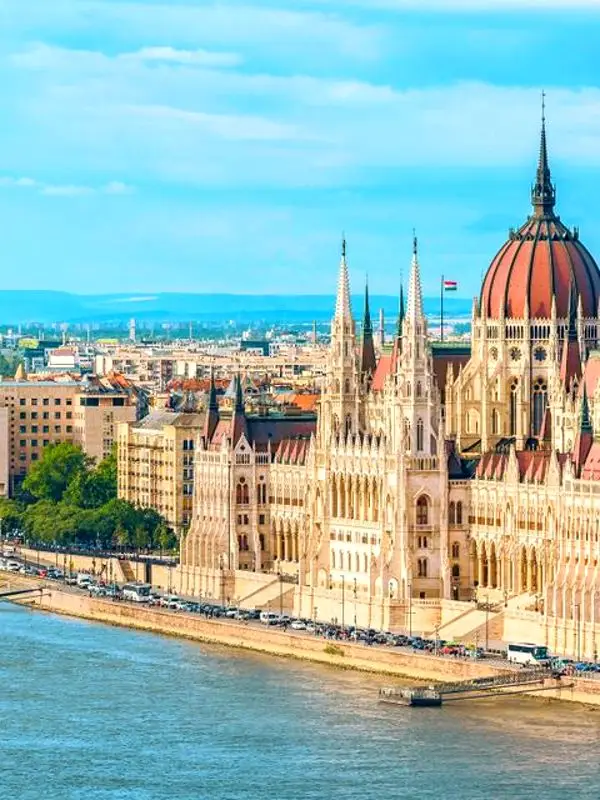 13-Day Eastern Europe Tour: Explore the Best of Eastern Europe!