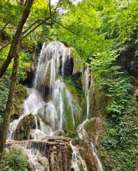 被譽為「楚天小九寨溝」～襄陽香水河風景區