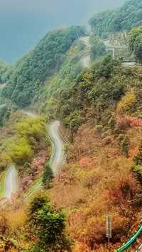 盤山公路，是青春的賽道，是夢想的起點。