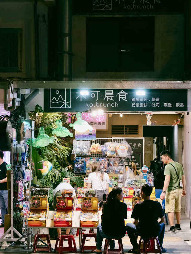 夜市風情與南國陽光：墾丁大街夜市的美味探索