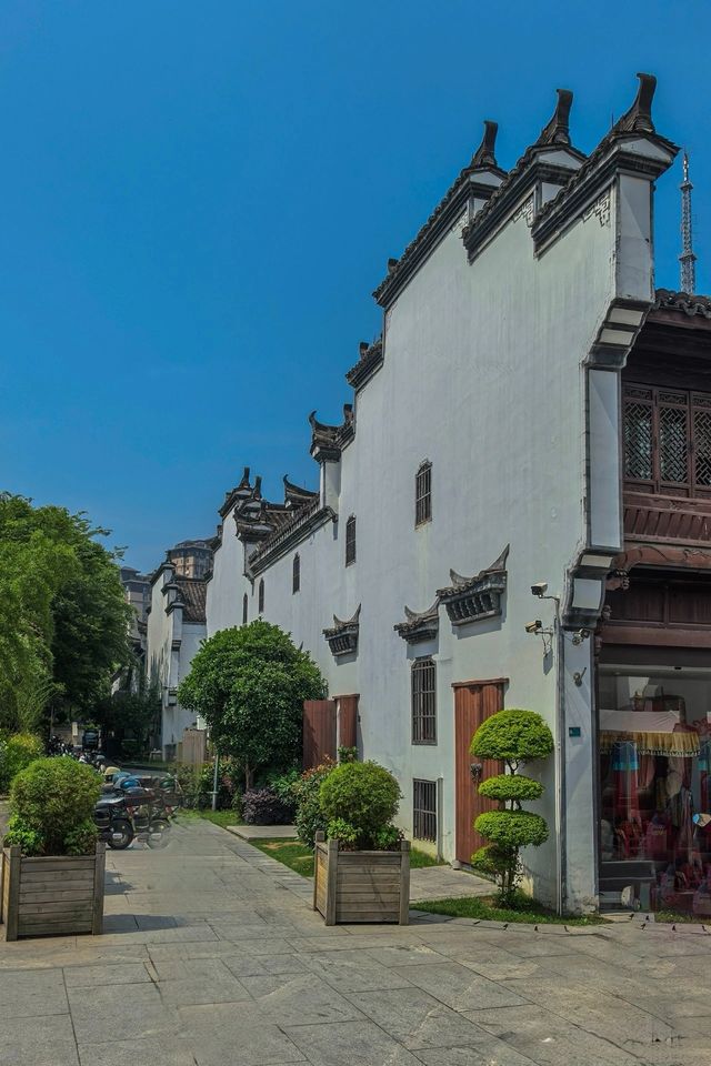 標題：探索東陽寶藏地，邂逅古韻與煙火