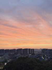 義烏市中心的雲端丨邂逅浪漫秘境 