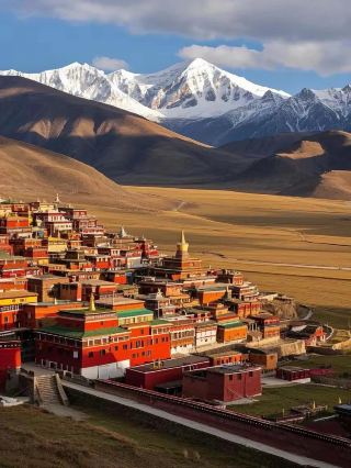 色達：紅房子裡的信仰與高原風情之旅