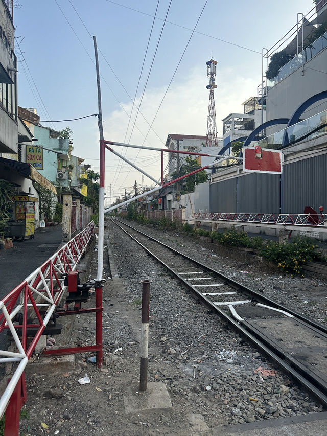 Ho Chi Minh - A Big City On A Low Budget. A Super Affordable Metropolis! 