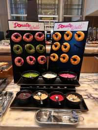 Exceptional Symposium Stay at Sheraton Grand Gandaria City