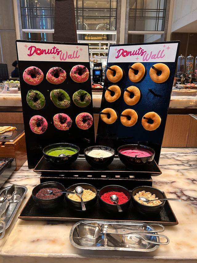 Exceptional Symposium Stay at Sheraton Grand Gandaria City