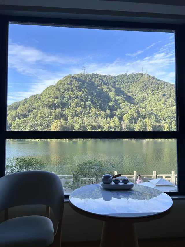 上海31歲低精力人士躺平遊｜住在山水畫裡