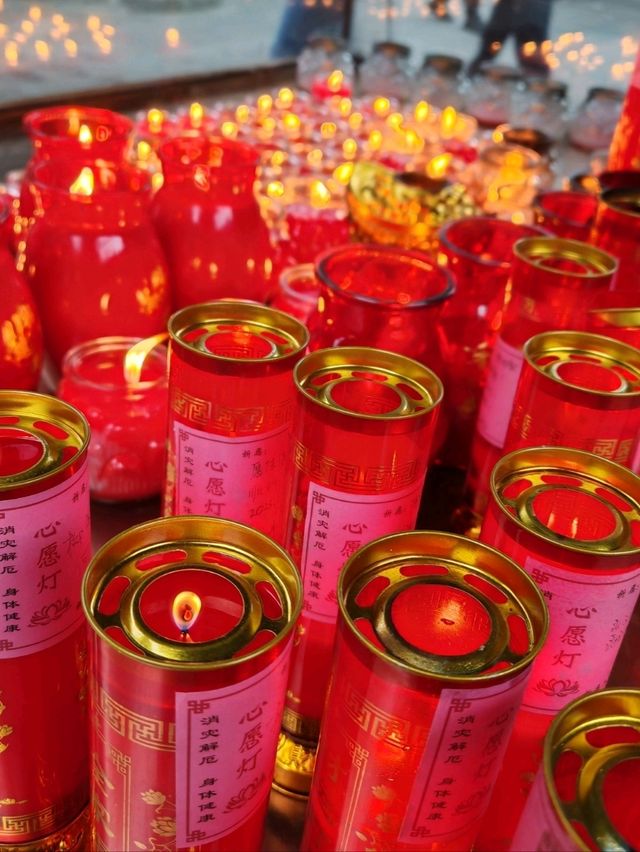 กราบไหว้วัดดังแห่งเฉิงตู Daci Temple@Chengdu