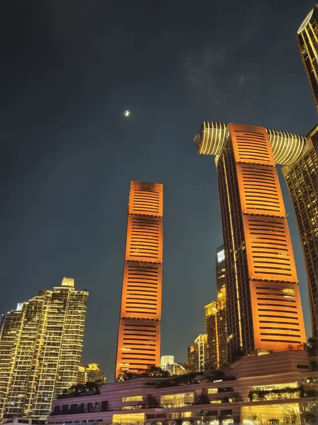 1-Day Private Car Tour in Chongqing That Makes You Not Want to Leave