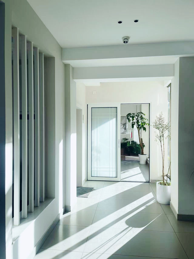 住進摩梭秘境,共赴瀘沽湖的星辰與浪漫 住進摩梭秘境,共赴瀘沽湖的星辰與浪漫