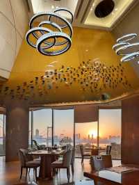 武漢江景天花板住希爾頓躺著看兩江交匯,下個樓就是江漢關!