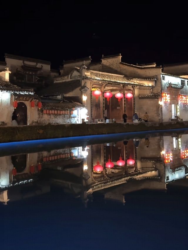 水墨宏村邂逅徽派建築的浪漫之夜 水墨宏村邂逅徽派建築的浪漫之夜