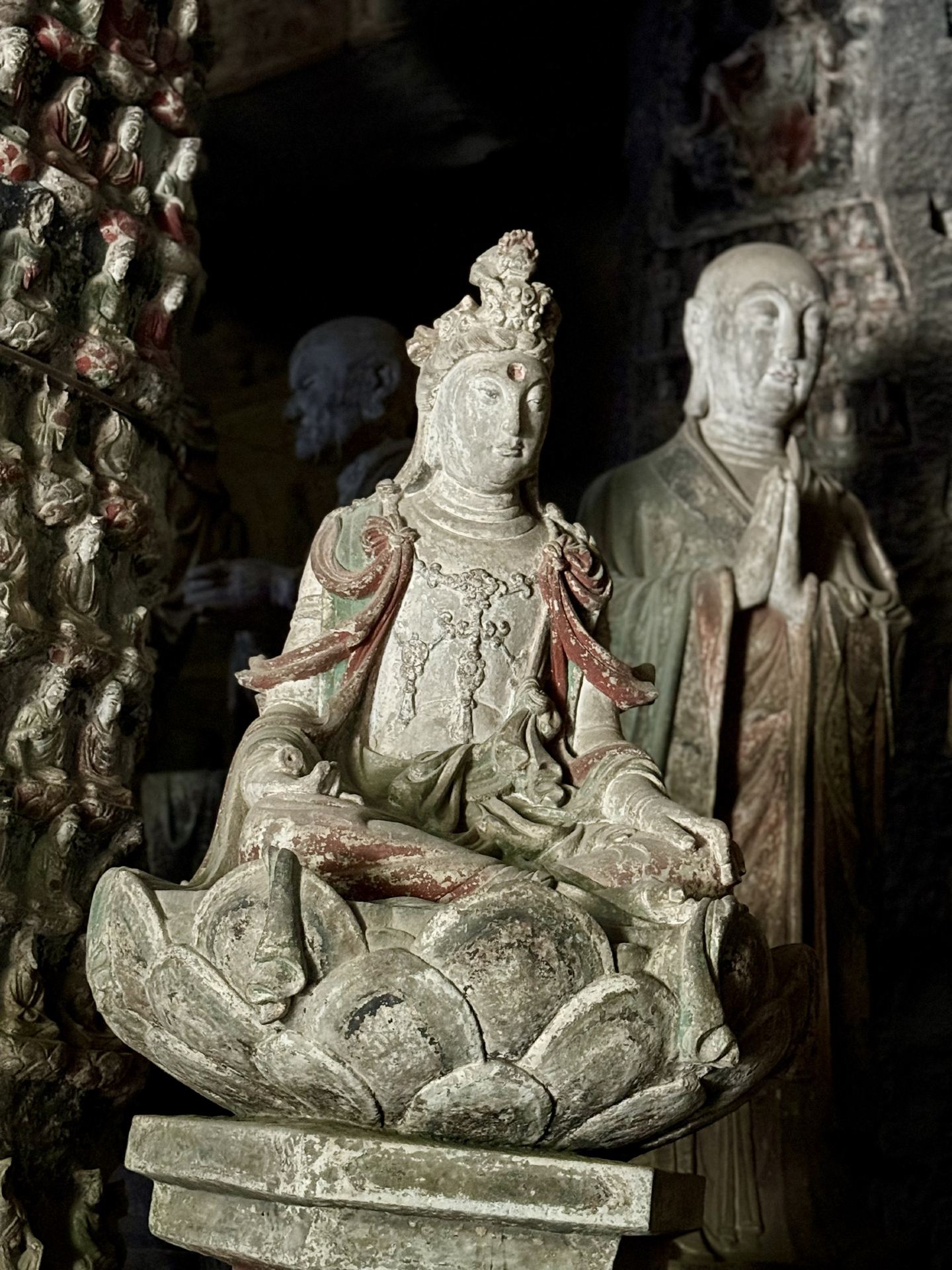 Gold-painted splendor, Song Dynasty craftsmanship | Zichang, Northern Shaanxi · The most beautiful Northern Song grottoes