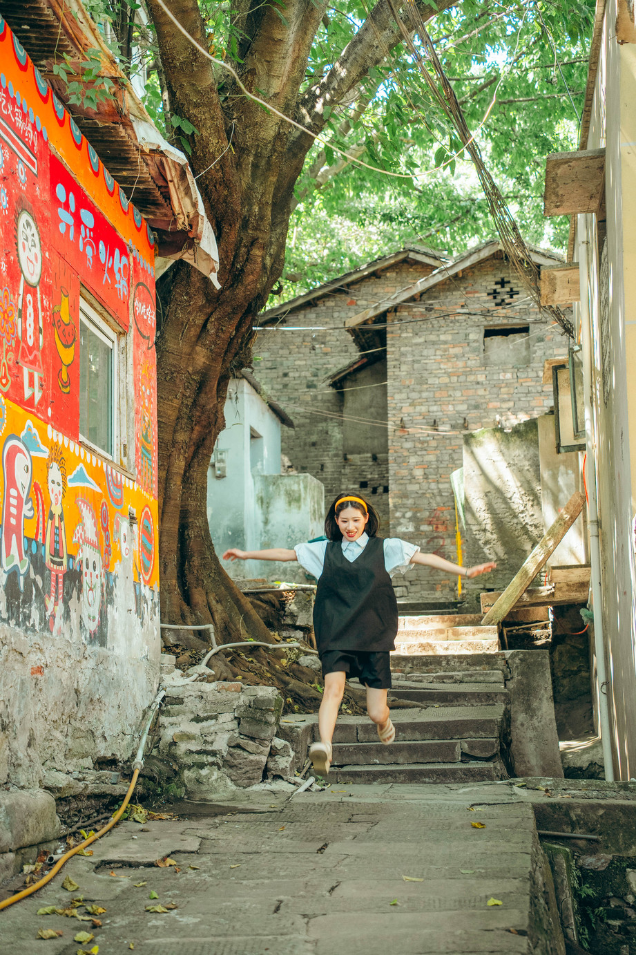 沙坪壩にある1960年代に建てられたこの古い建物は、ペンキを飛び散ら