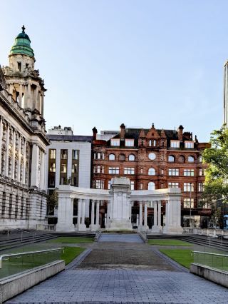Strolling through Belfast