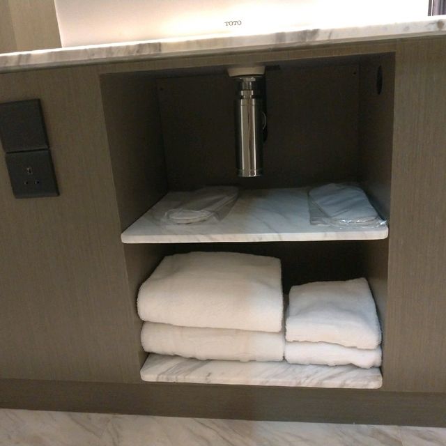 葵涌工業區內的旭逸酒店荃灣