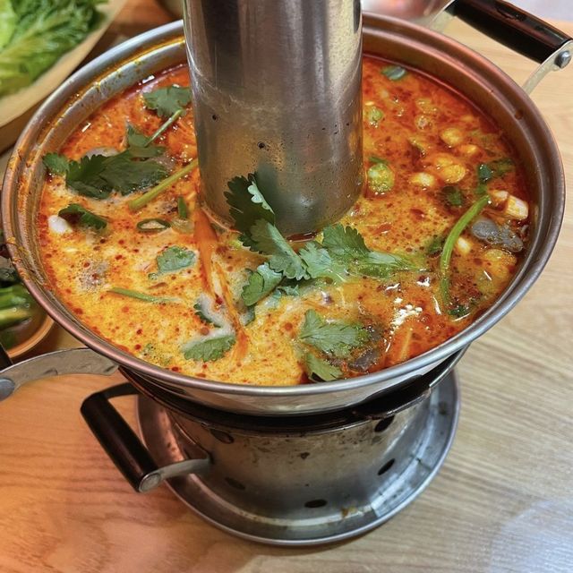 休閒抵食泰國菜館