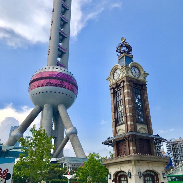 상하이 대표 랜드마크 동방명주 !!