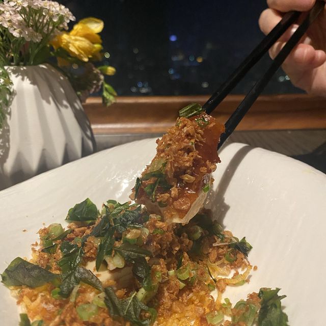 101樓用餐初體驗，香港最高摩天大樓，邊食晚餐變俯瞰維港