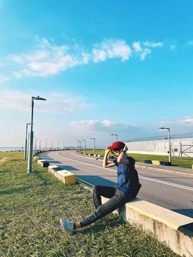 香港｜踩單車去機場維修區追一場日落🚲🌅