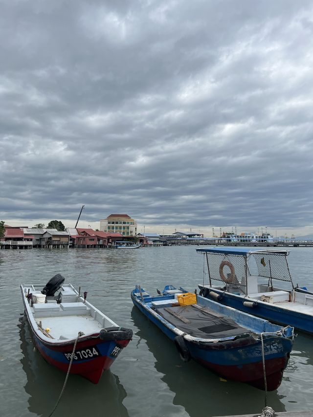 เดินเล่นชิวๆ ที่ Chew Jetty