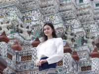 ไปตามรอยซีรีย์กันที่วันอรุณ 