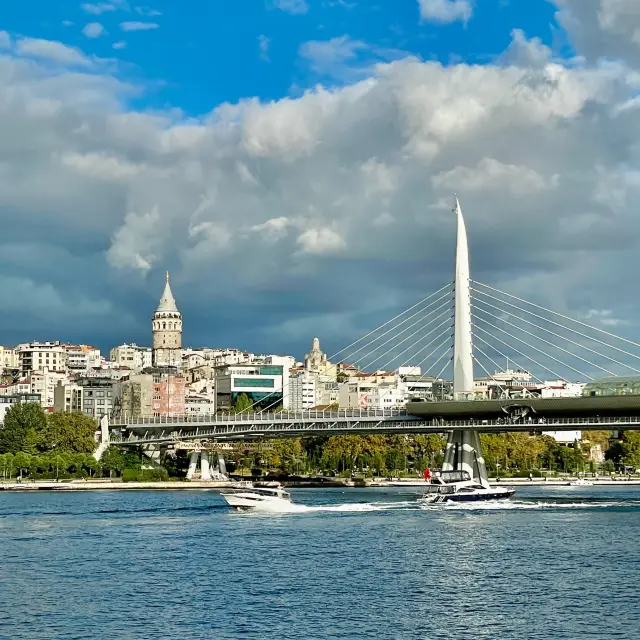 Elevated Serenity: Istanbul's old Symphony