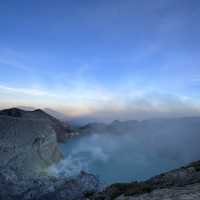 泗水ijen火山