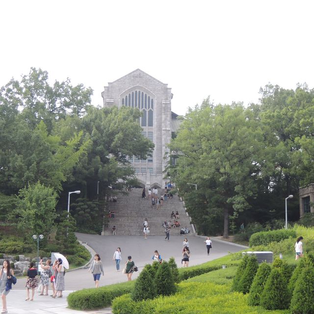 真係學校？！首爾必去超現代建築打卡學校