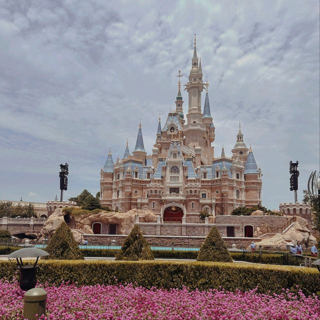 Shanghai Disneyland, China