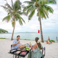ลากแฟนไปนอนชิล🌊กินหมูกะทะริมทะเลที่พัทยากันค่า