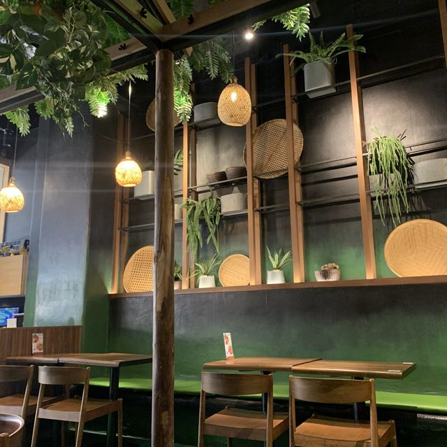 คำพูน ร้านอาหารอีสานแซ่บแบบไม่พึ่งผงชูรส
