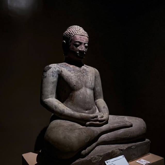 Inside View of Angkor National Museum 