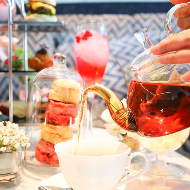 แนะนำ Afternoon Tea สีชมพูหวาน ในเทศกาลแห่งความรัก