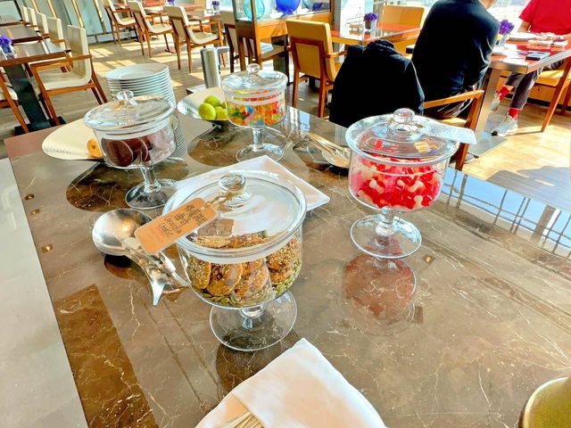 Grand Hyatt住客福利～免費自助下午茶  