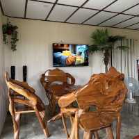 บ้านปลูกผลคาเฟ่ คาเฟ่ลับสำรับพื้นบ้าน