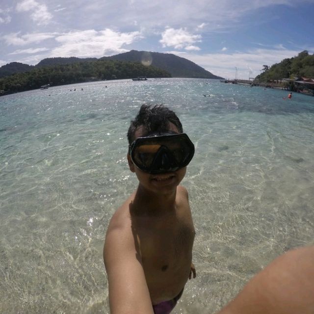 Rubiah Island paradise in the edge of Indonesia
